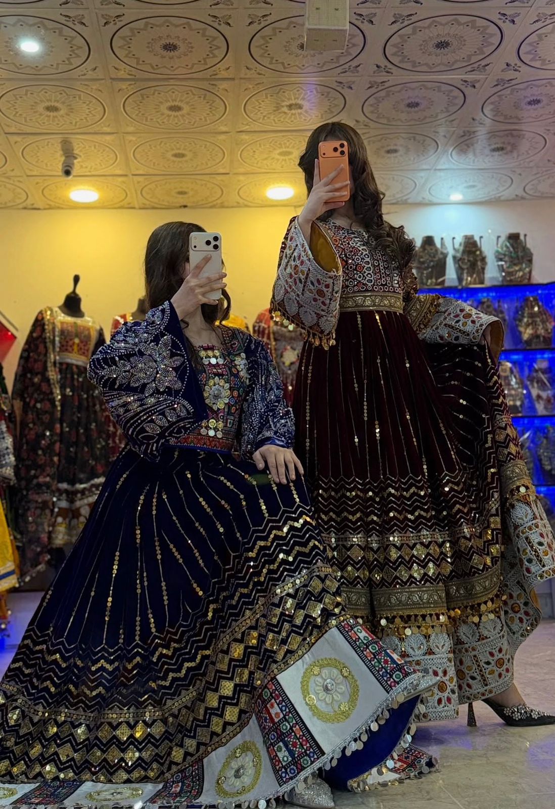 Beautiful Gandi Afghani Frock - Image 5