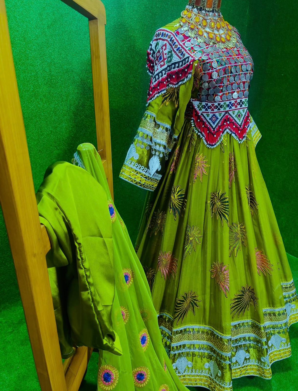 Afghan Traditional Kuchi Bridal Gown - Image 7