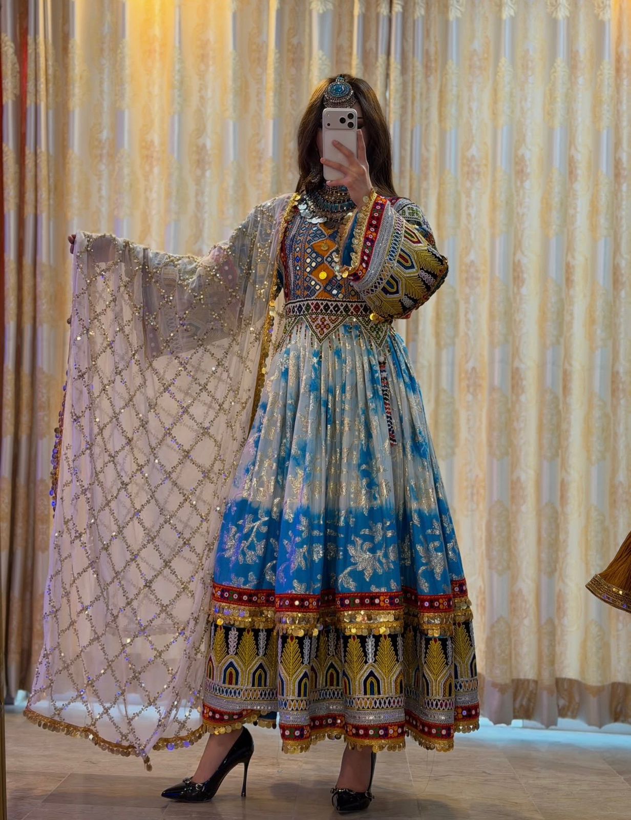 Beautiful Gandi Afghani Frock - Image 2