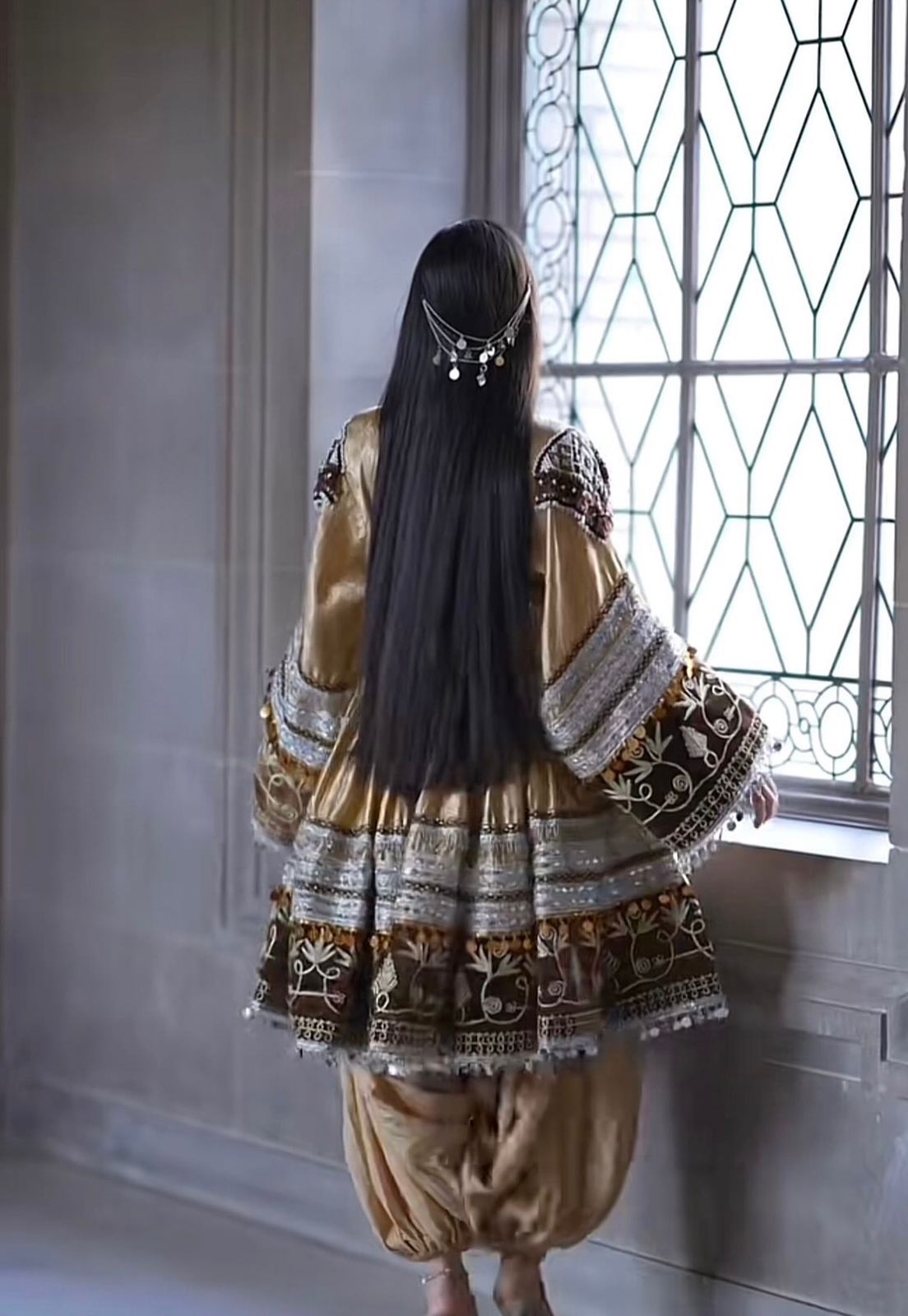 Most Beautiful Gandi Afghani Frock - Image 2