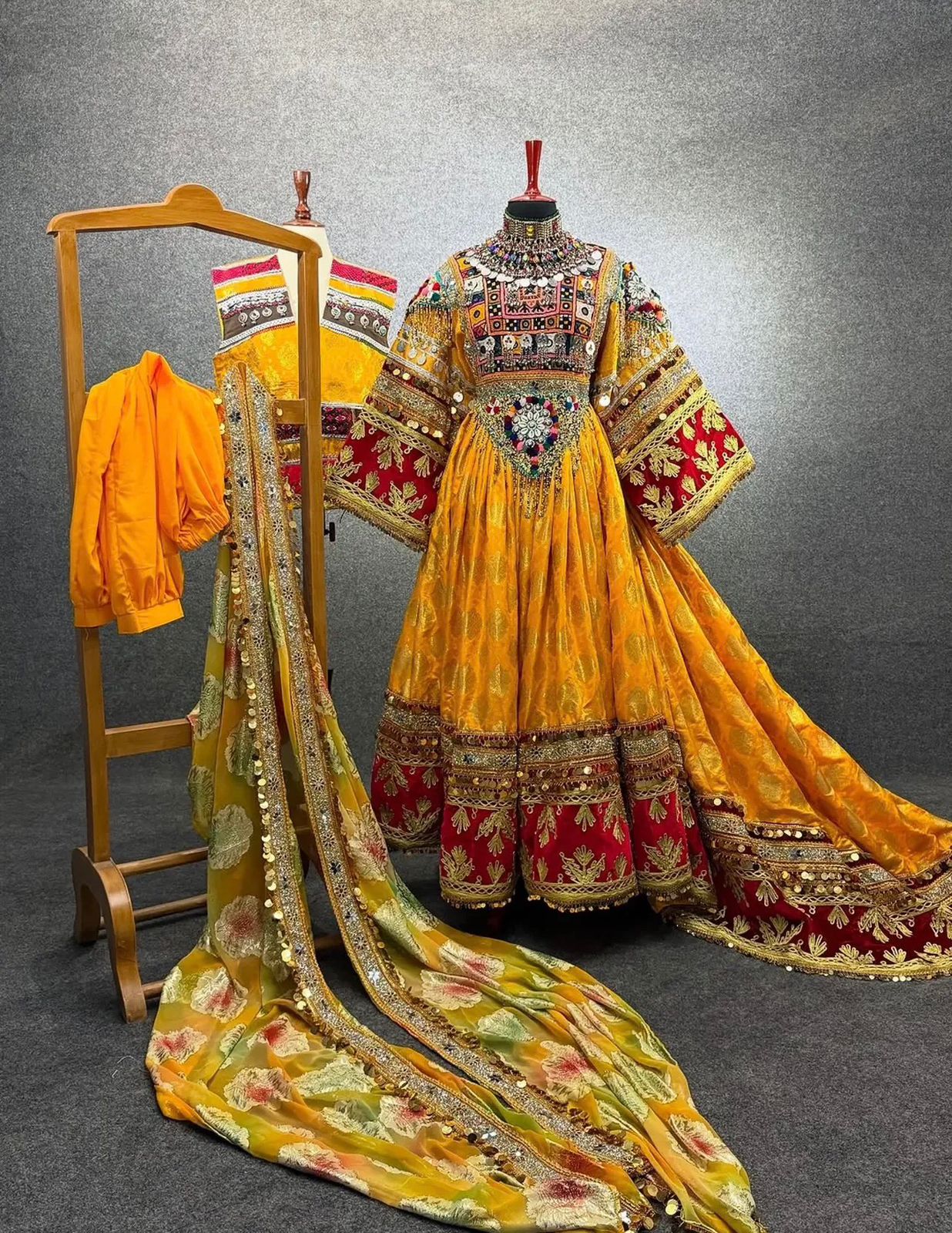 Afghan Traditional Kuchi Bridal Gown - Image 3