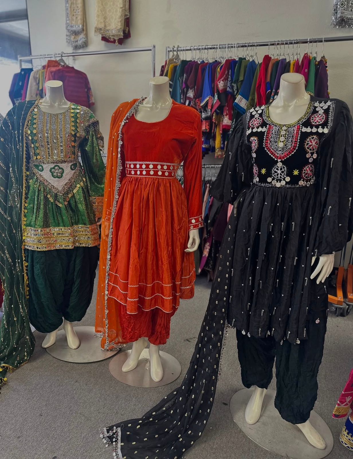 Afghan Traditional Kuchi Bridal Gown - Image 6