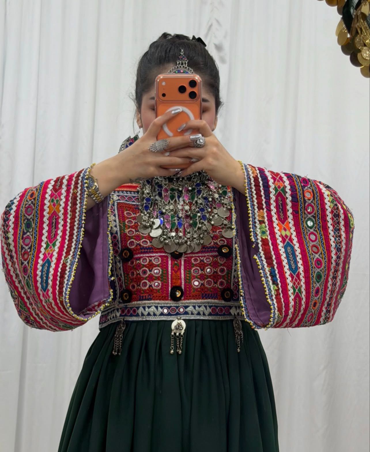Beautiful Gandi Afghani Frock - Image 6