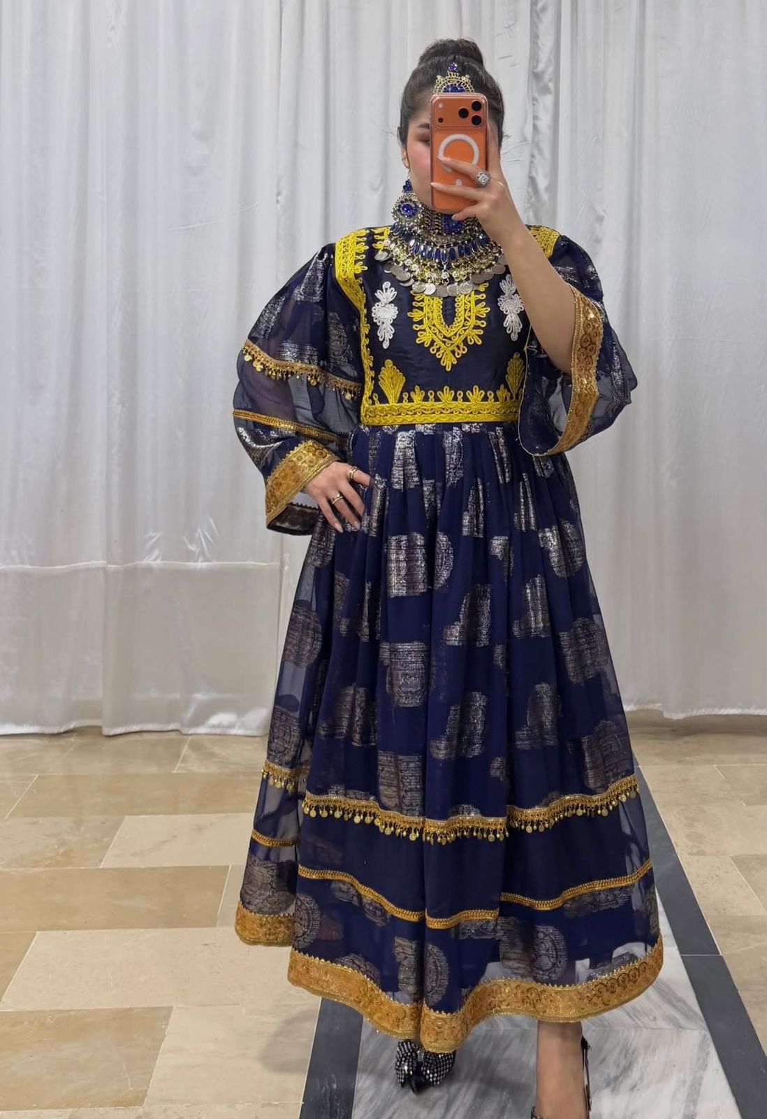 Beautiful Gandi Afghani Frock - Image 3