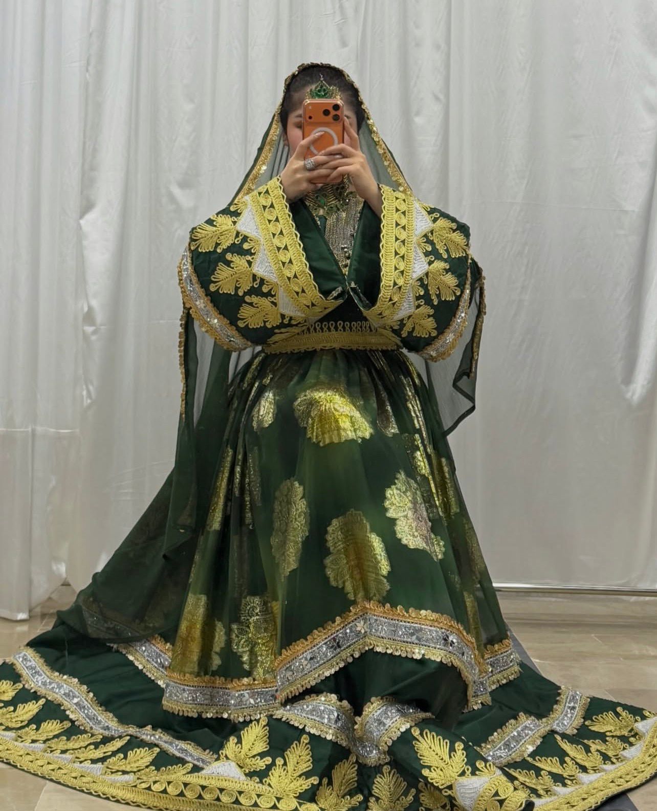 Beautiful Gandi Afghani Frock - Image 5