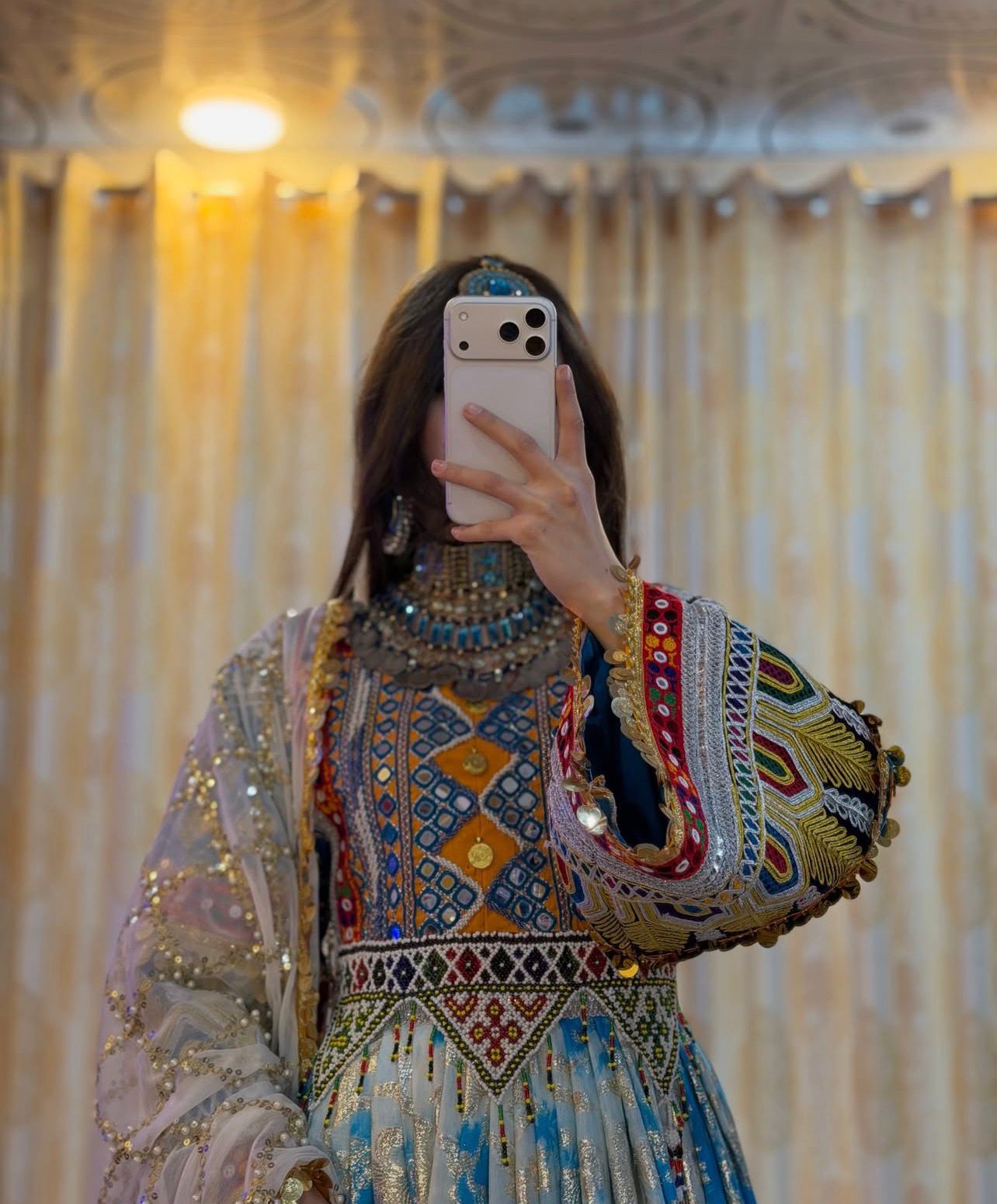 Beautiful Gandi Afghani Frock - Image 4