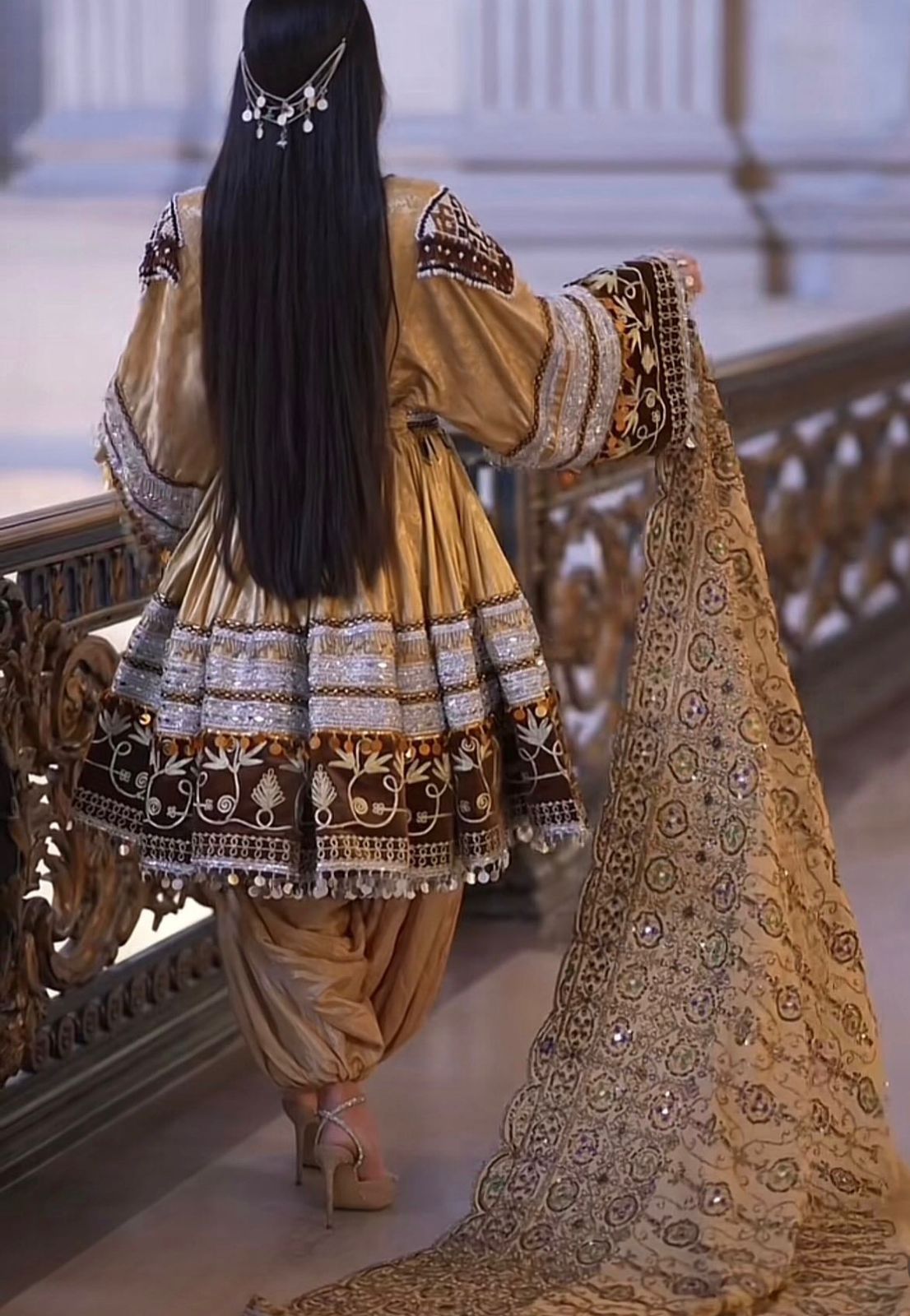 Most Beautiful Gandi Afghani Frock - Image 5