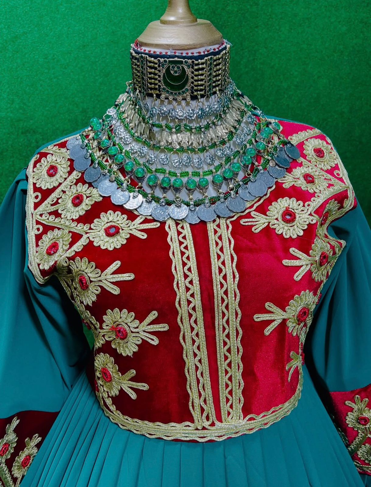 Afghan Traditional Kuchi Bridal Gown - Image 6