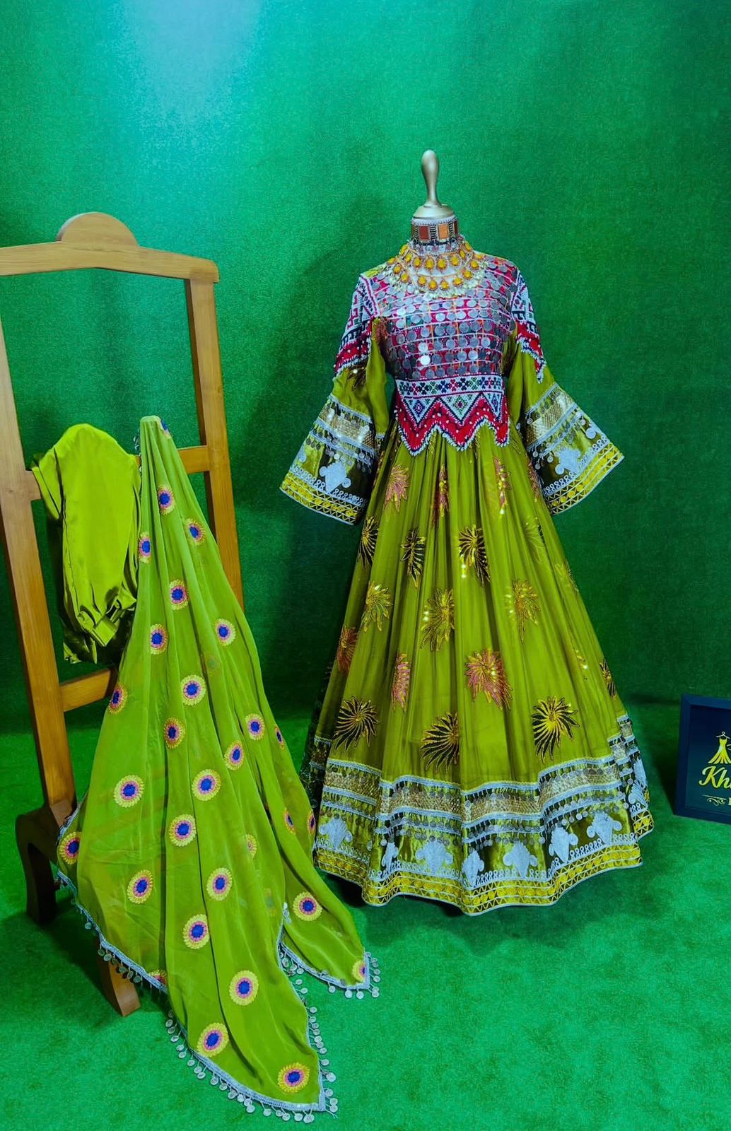 Afghan Traditional Kuchi Bridal Gown - Image 2