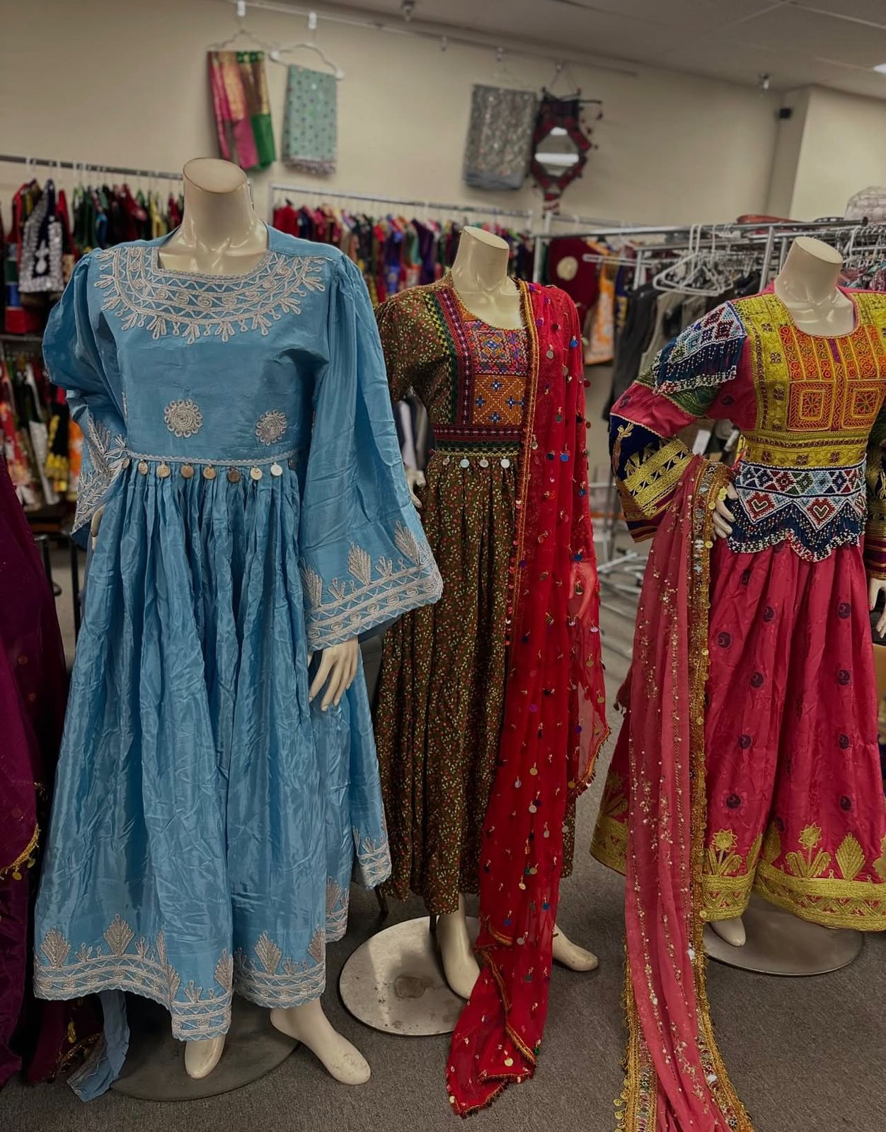 Afghan Traditional Kuchi Bridal Gown - Image 7