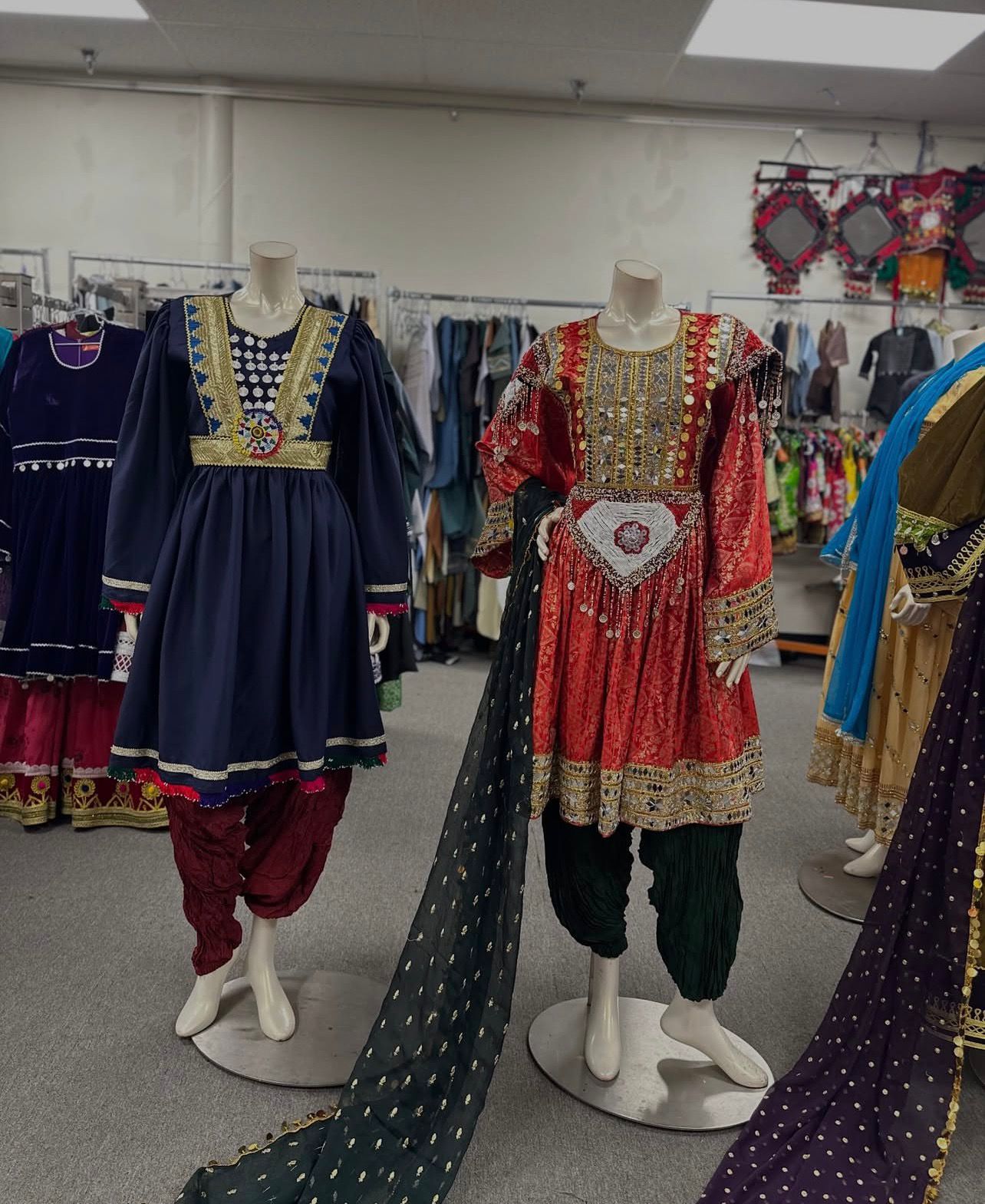 Afghan Traditional Kuchi Bridal Gown - Image 10