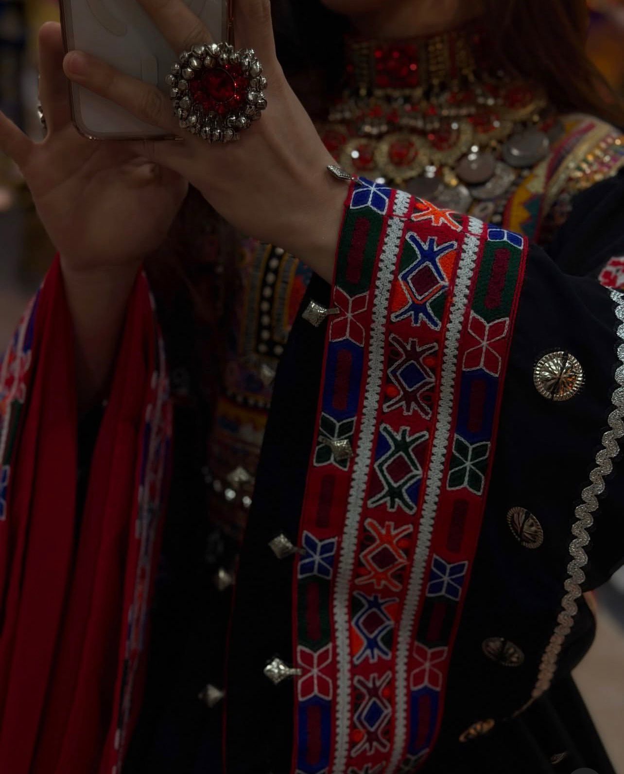 Afghan Traditional Kuchi Bridal Gown - Image 8