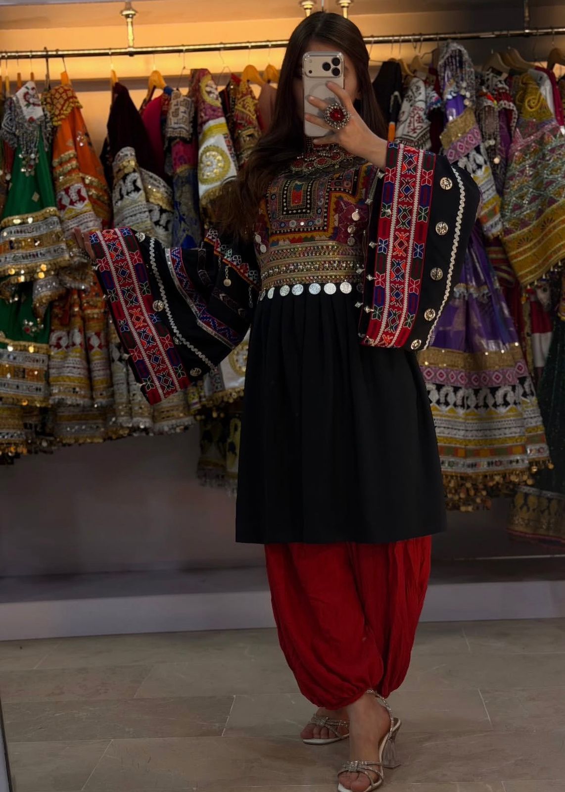 Afghan Traditional Kuchi Bridal Gown - Image 9