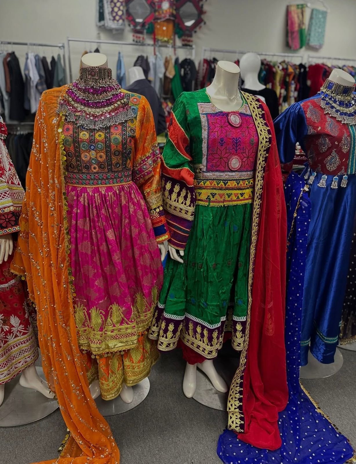 Afghan Traditional Kuchi Bridal Gown - Image 9