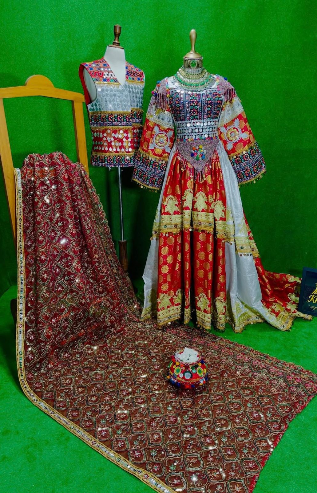 Afghan Traditional Kuchi Bridal Gown - Image 2