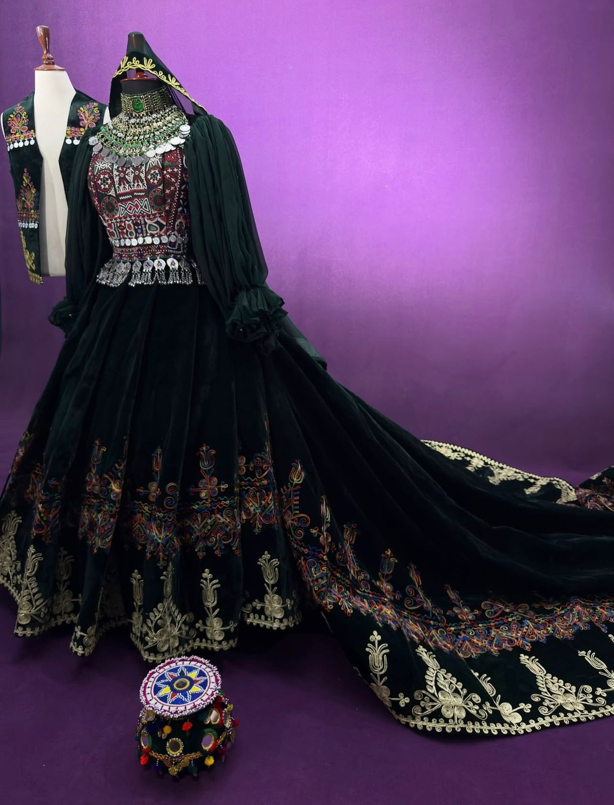 This Traditional Afghani Outfit - Image 4