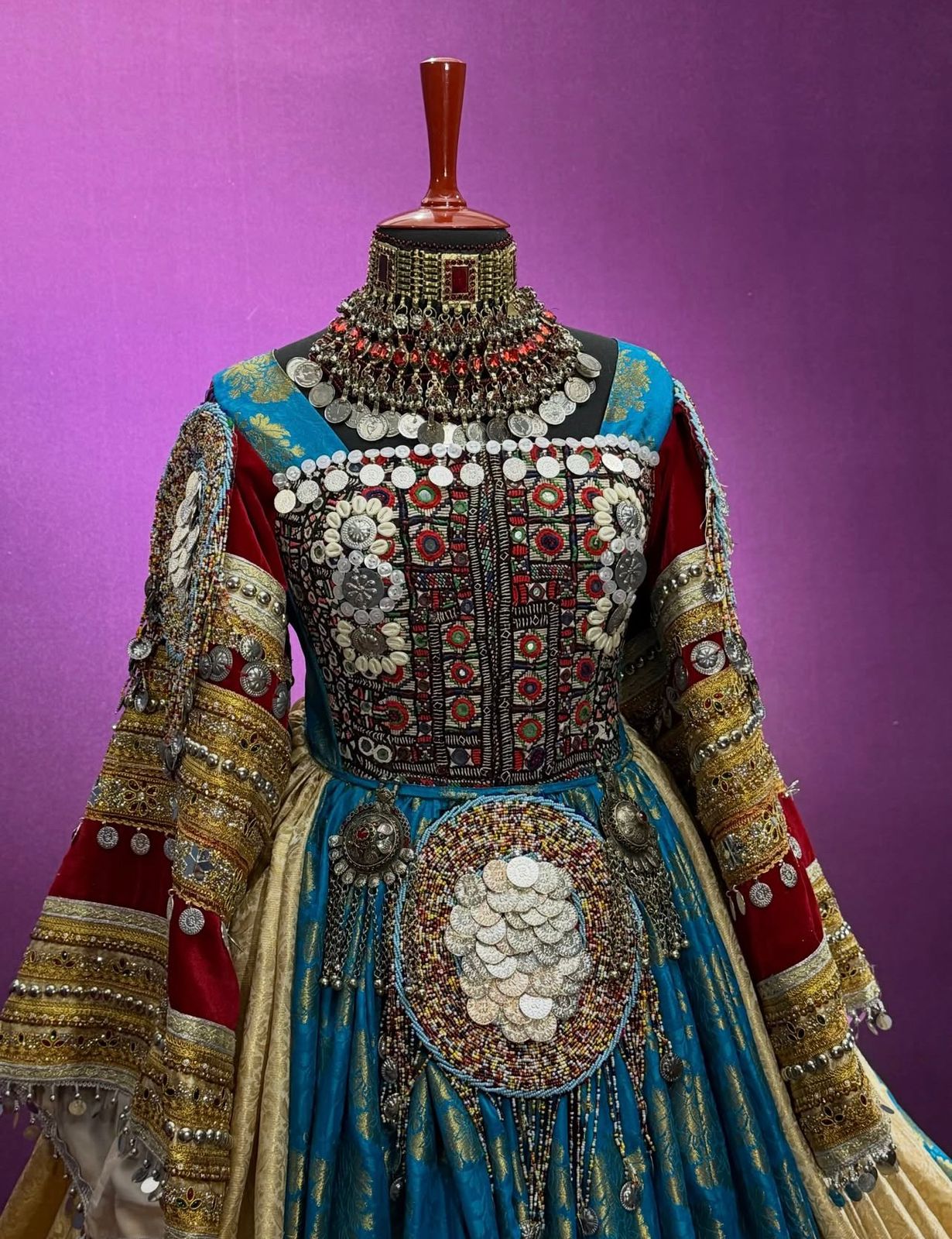This Traditional Afghani Outfit - Image 5