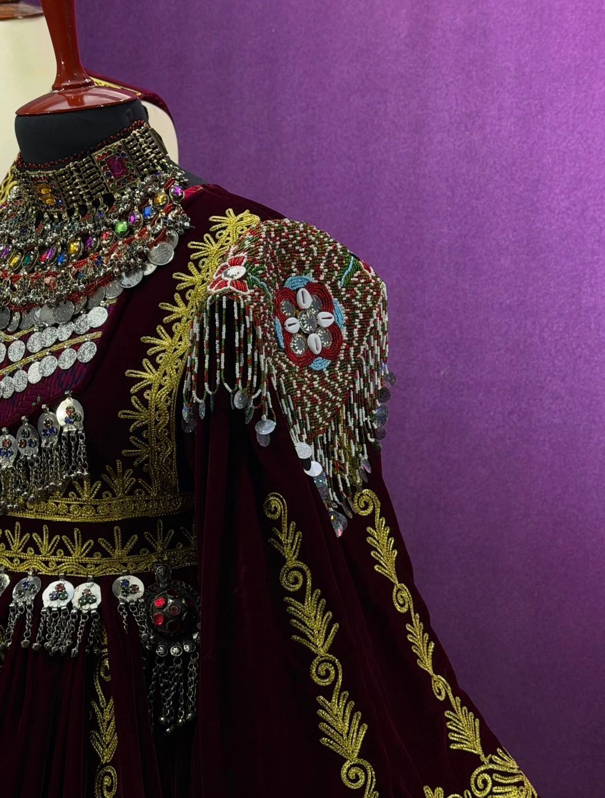 This Traditional Afghani Outfit - Image 7