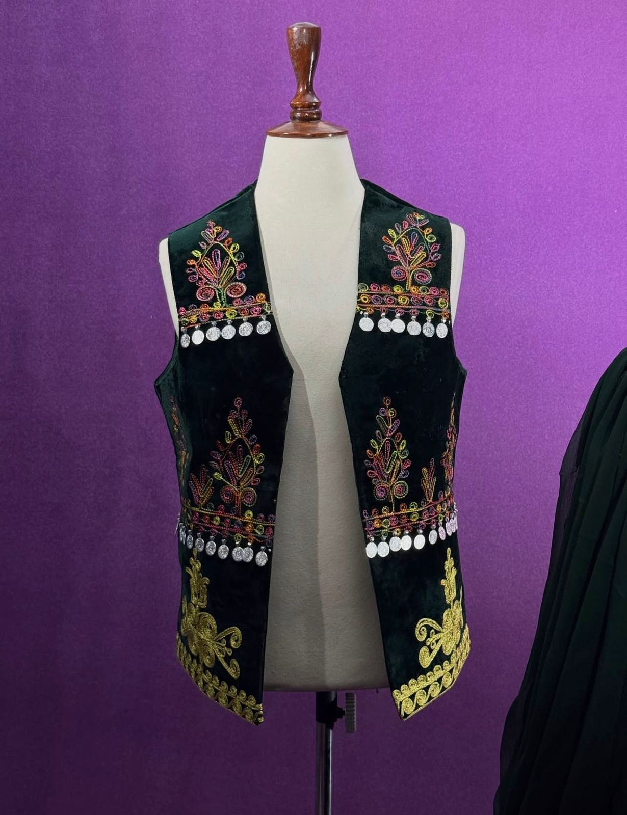 This Traditional Afghani Outfit - Image 7