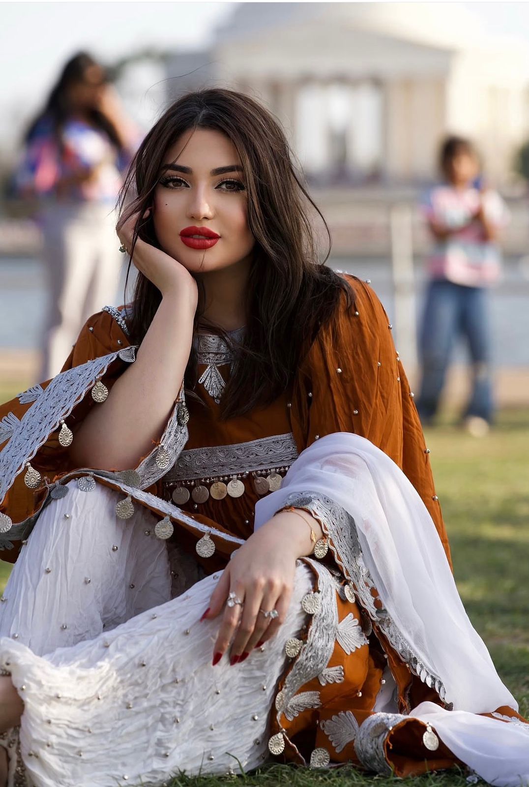 This Traditional Afghani Outfit - Image 9
