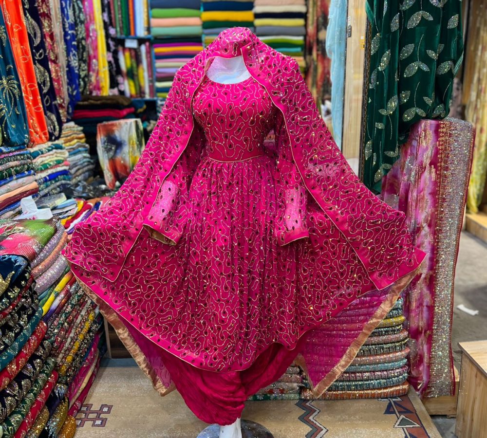 ad26f33c-f4ba-49da-8600-b85519875fbc